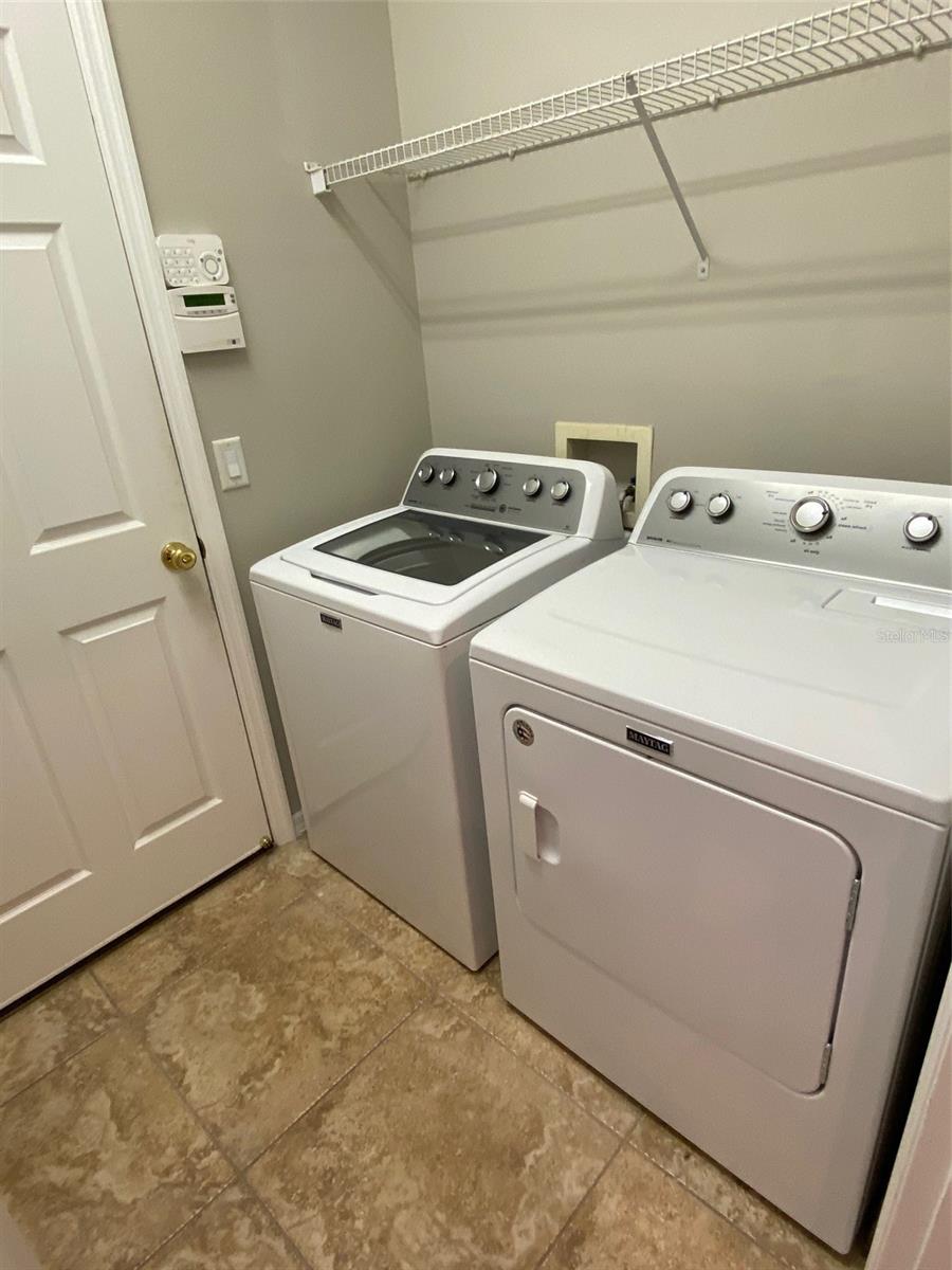 AVALON PARK VILLAGE 04 B-K - Residential Lease