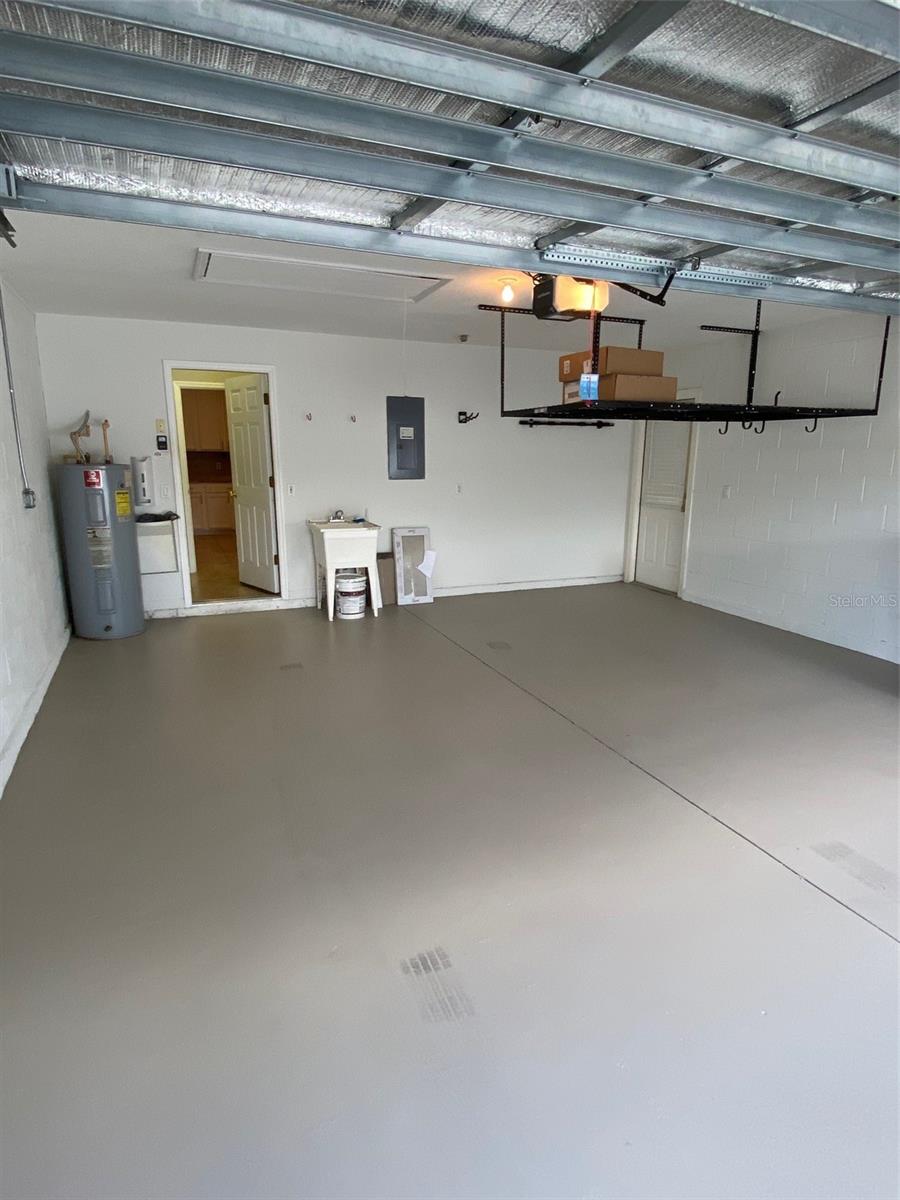 AVALON PARK VILLAGE 04 B-K - Residential Lease