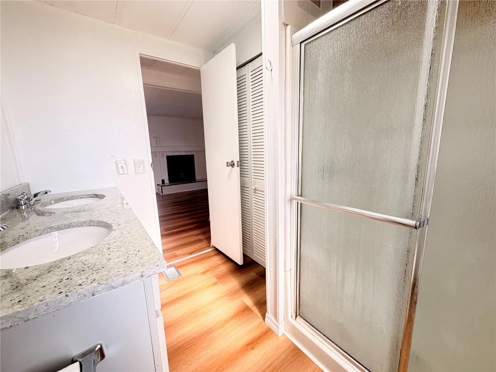 HILL N DALE THE VILLAGE - Residential