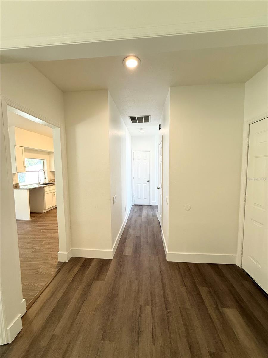 RIVERSIDE AT TWIN RIVERS UN 3C - Residential Lease