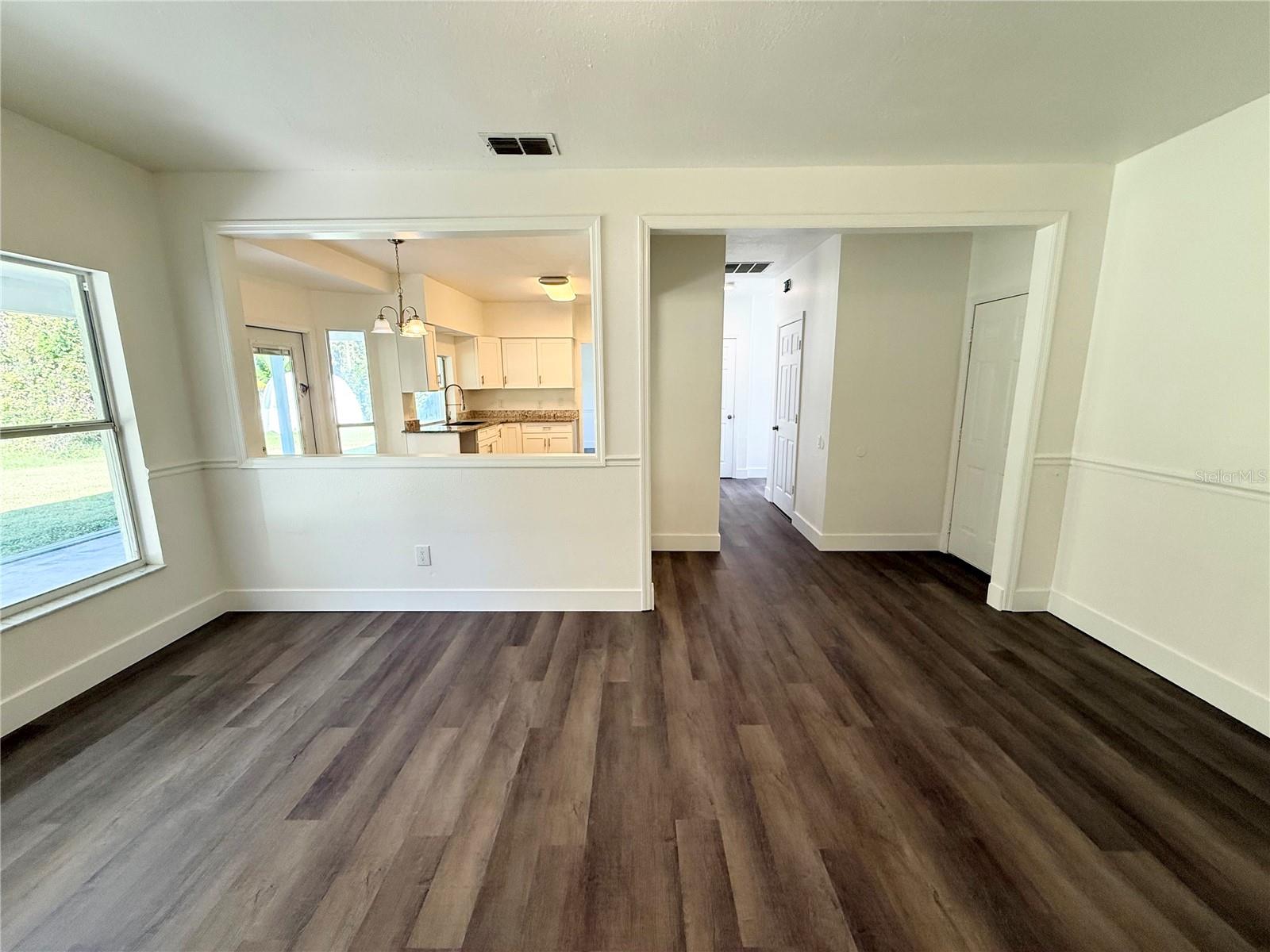 RIVERSIDE AT TWIN RIVERS UN 3C - Residential Lease