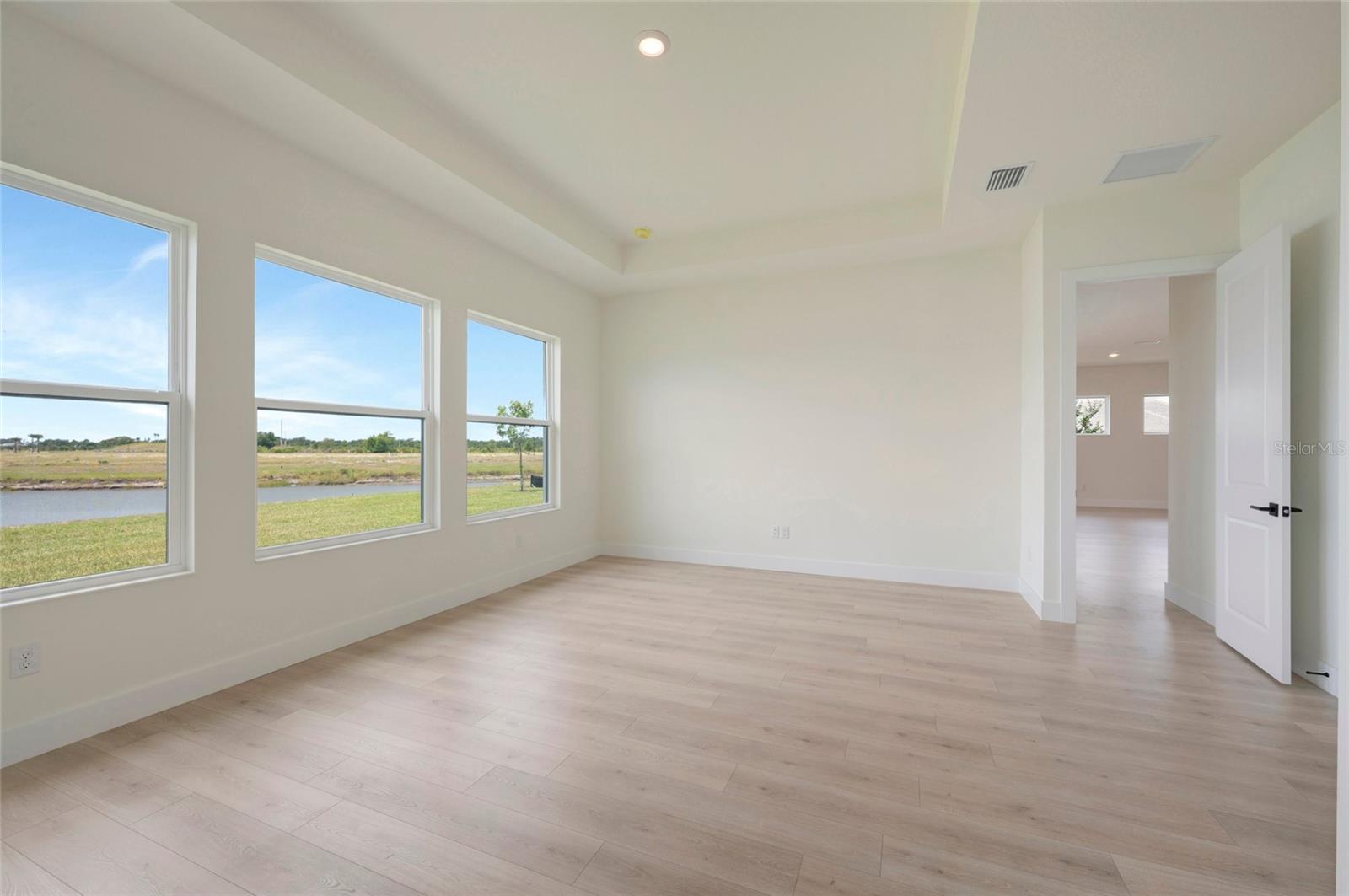 PALMERA AT WELLEN PARK - Residential