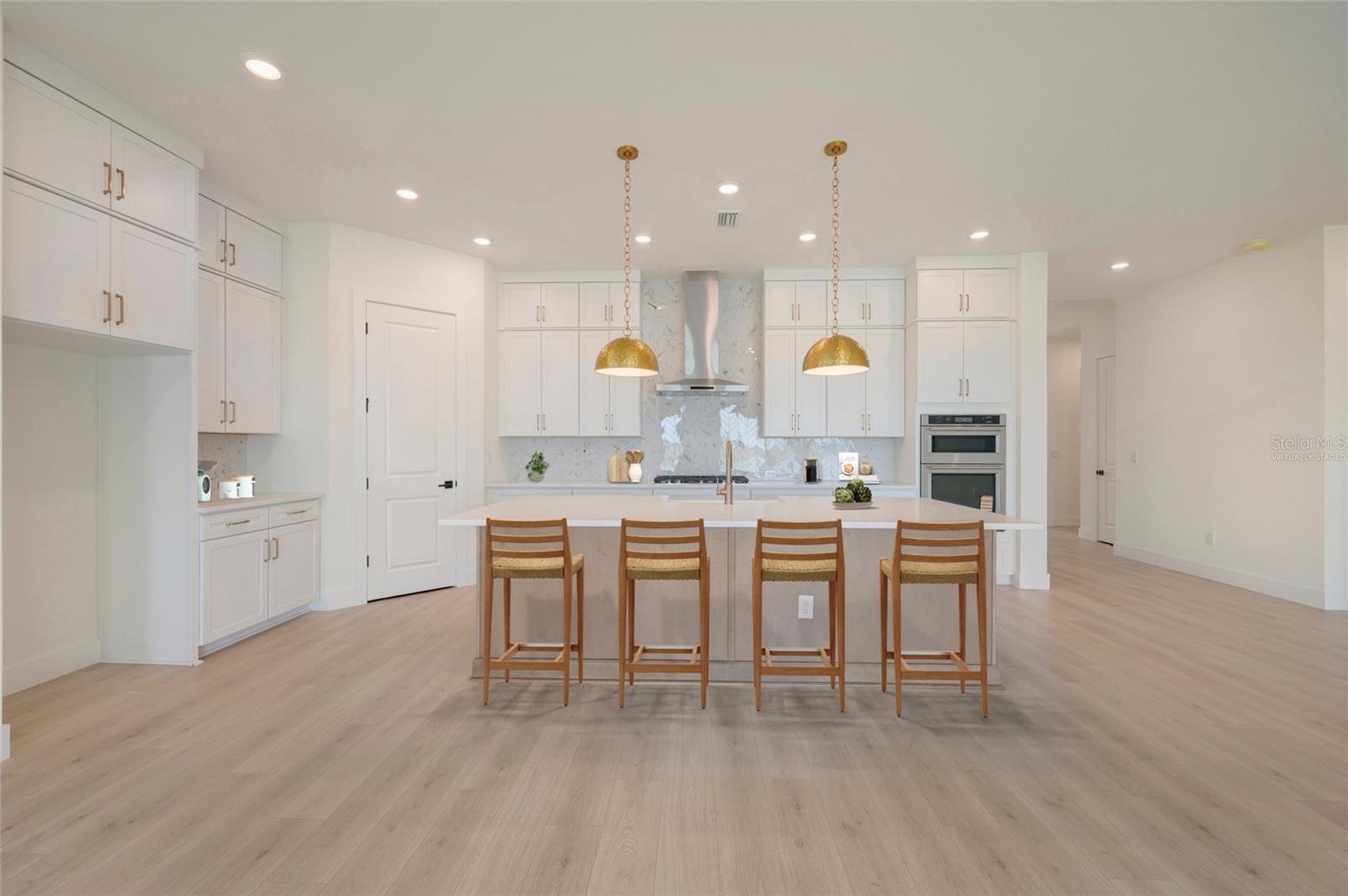 PALMERA AT WELLEN PARK - Residential