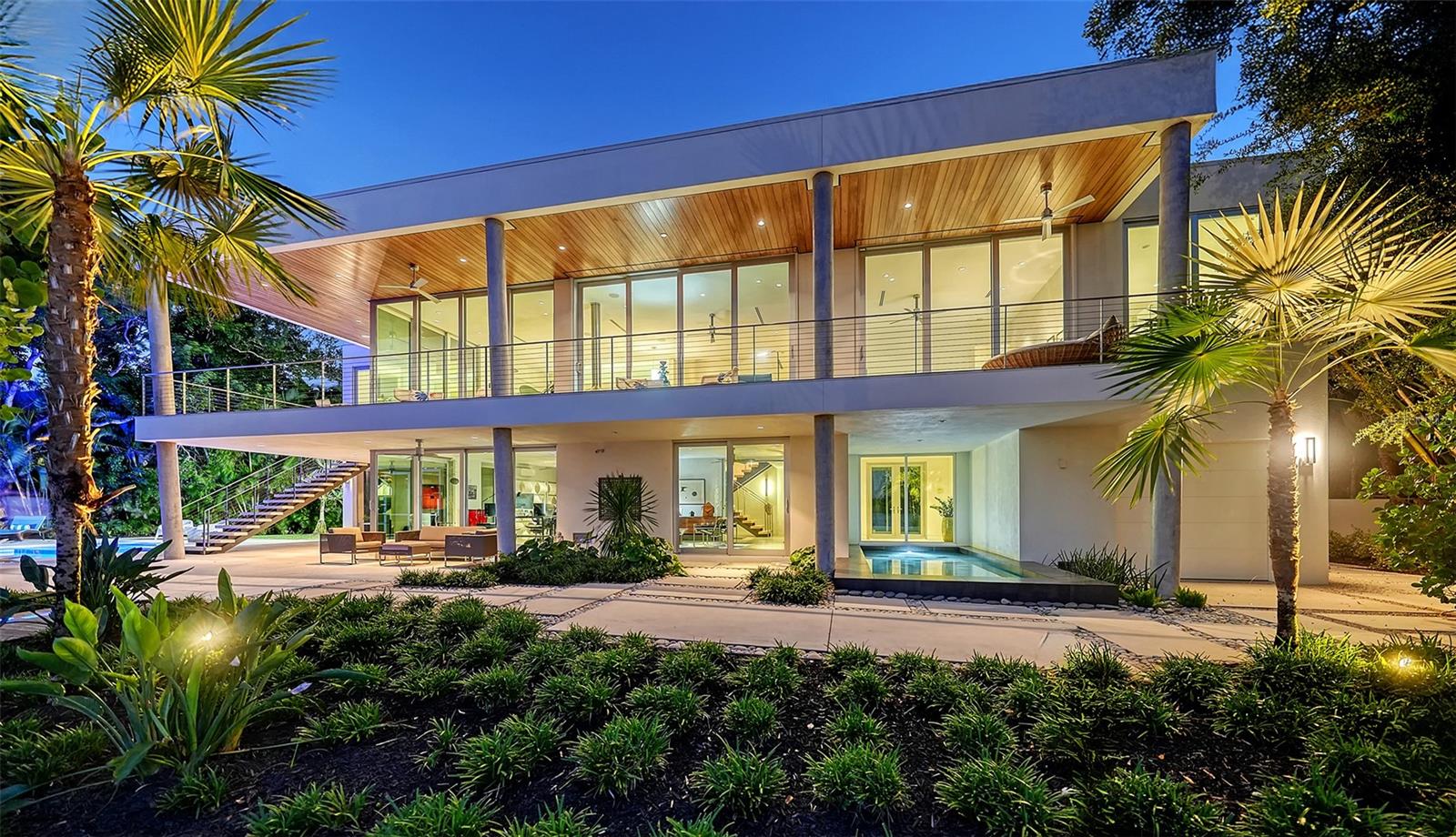 COCOANUT BAYOU - Residential