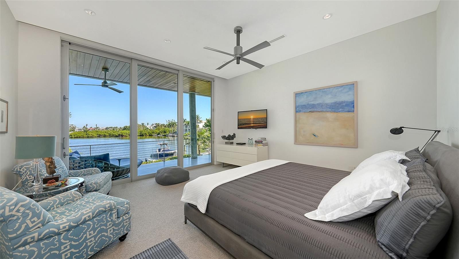 COCOANUT BAYOU - Residential