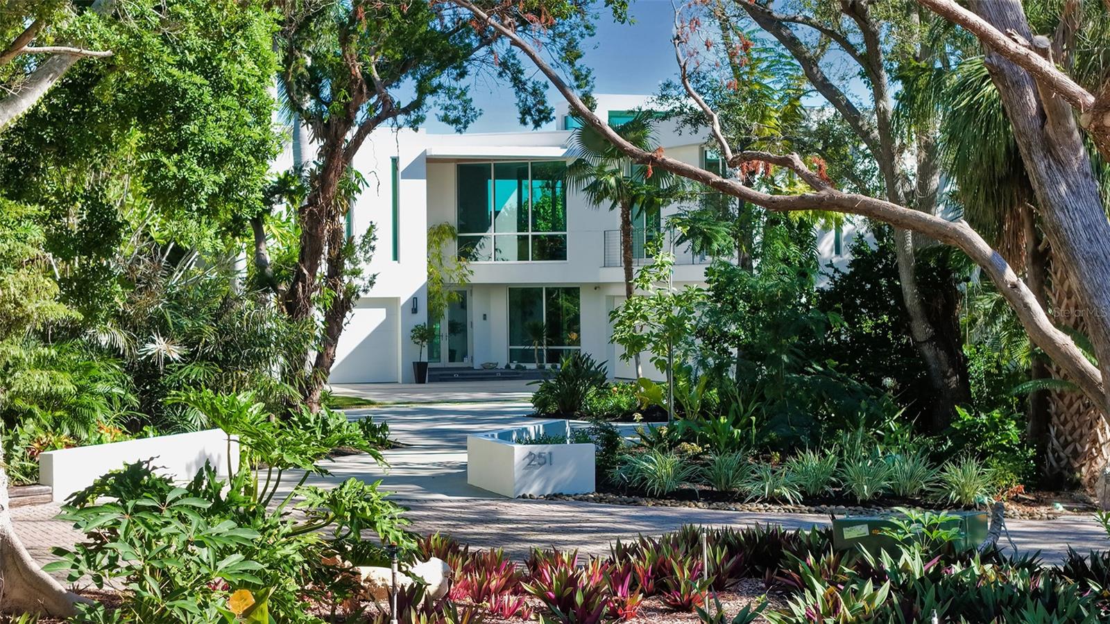 251 CEDAR PARK CIRCLE