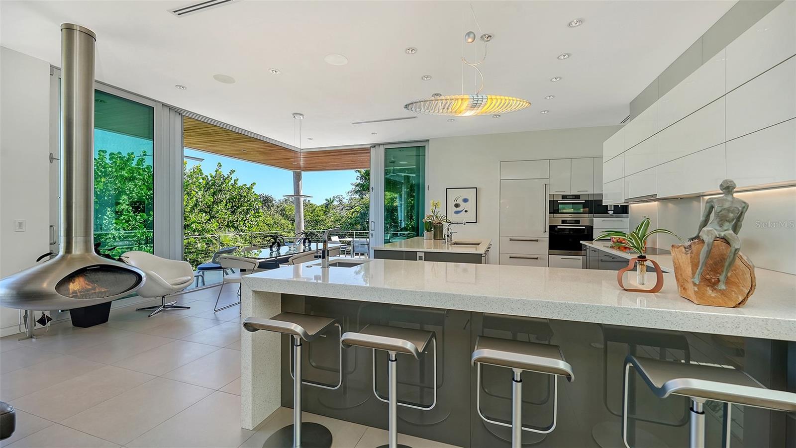 COCOANUT BAYOU - Residential