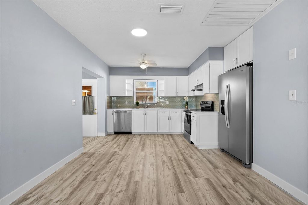 Photo of 734 91st Avenue N, St Petersburg, FL 33702 (MLS # TB8469428)