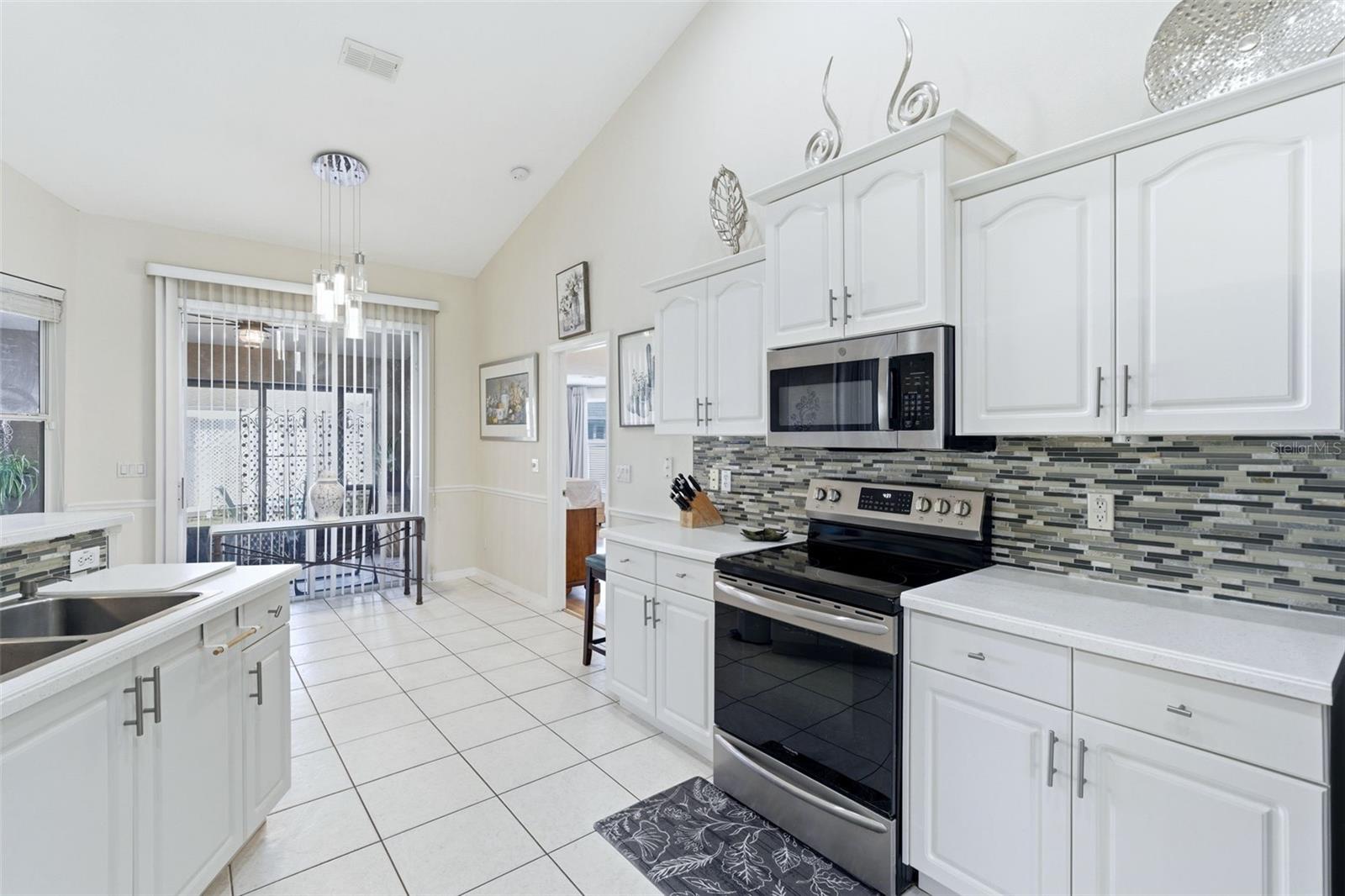 SAXON RIDGE PH 03 - Residential