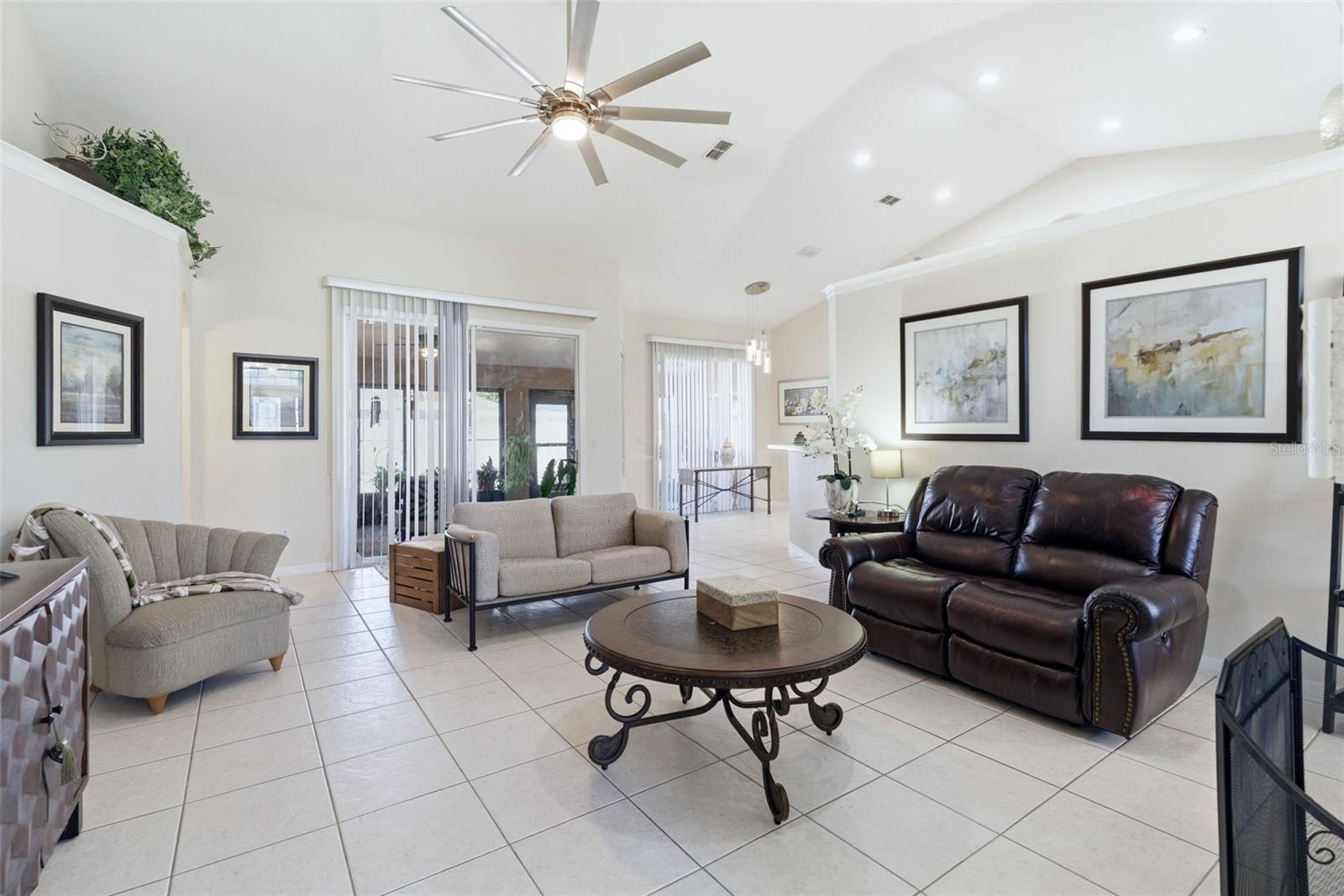 SAXON RIDGE PH 03 - Residential