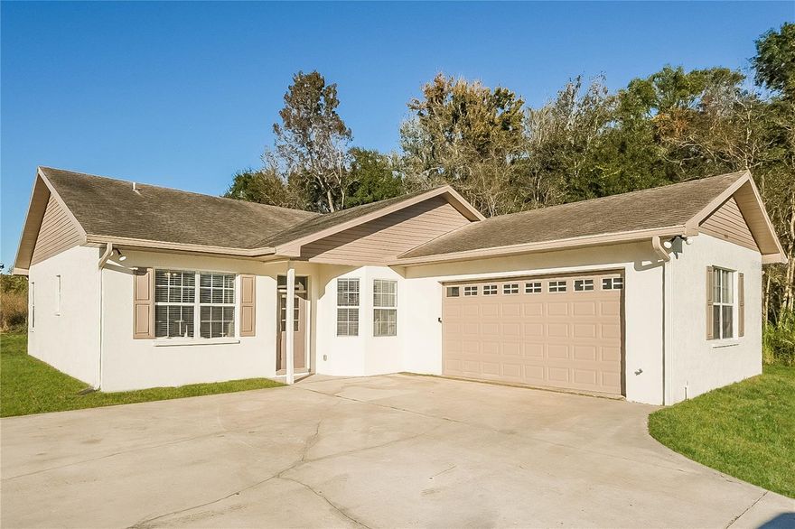 Welcome to your dream home! Step inside this pet-friendly home featuring modern finishings and a layout designed with functionality in mind. Enjoy the storage space found in the kitchen and closets as well as the spacious living areas and natural light throughout. Enjoy outdoor living in your yard, perfect for gathering, relaxing, or gardening! Take advantage of the incredible location, nestled in a great neighborhood with access to schools, parks, dining and more. Don't miss a chance to make this house your next home! Beyond the home, experience the ease of our technology-enabled maintenance services, ensuring hassle-free living at your fingertips. Help is just a tap away!