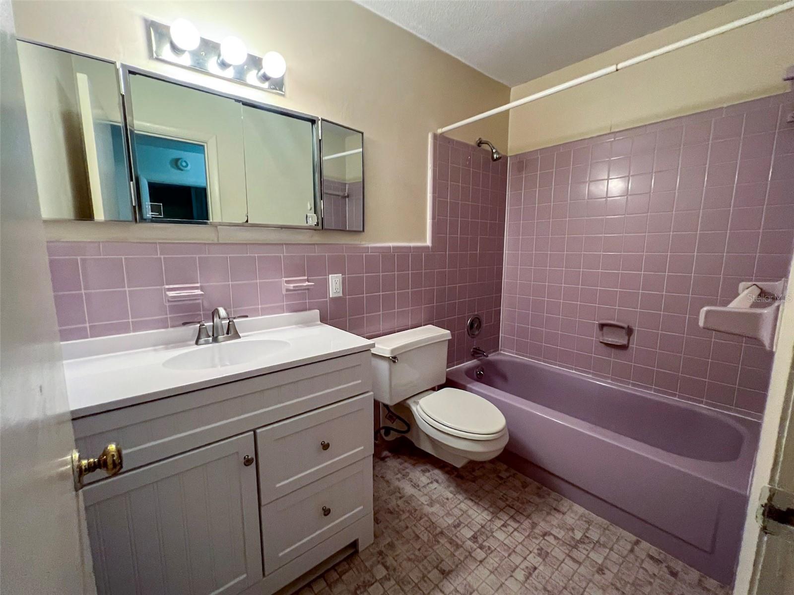 LIBBY HEIGHTS - Residential Lease