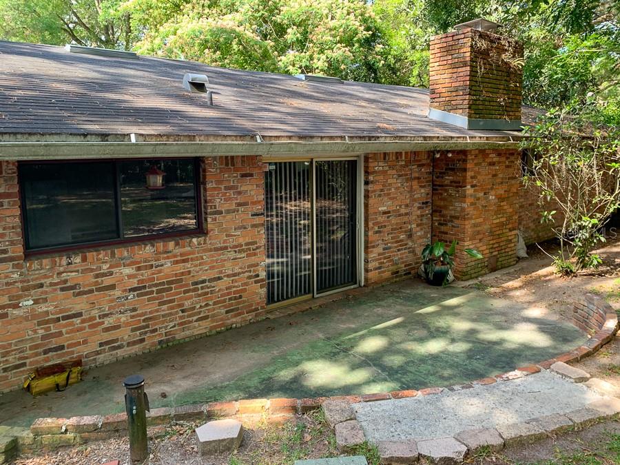 LIBBY HEIGHTS - Residential Lease