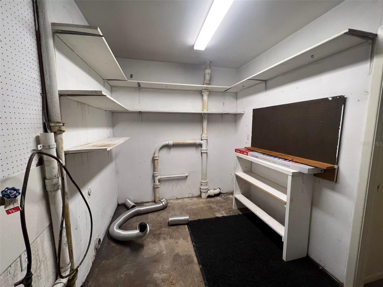 LIBBY HEIGHTS - Residential Lease