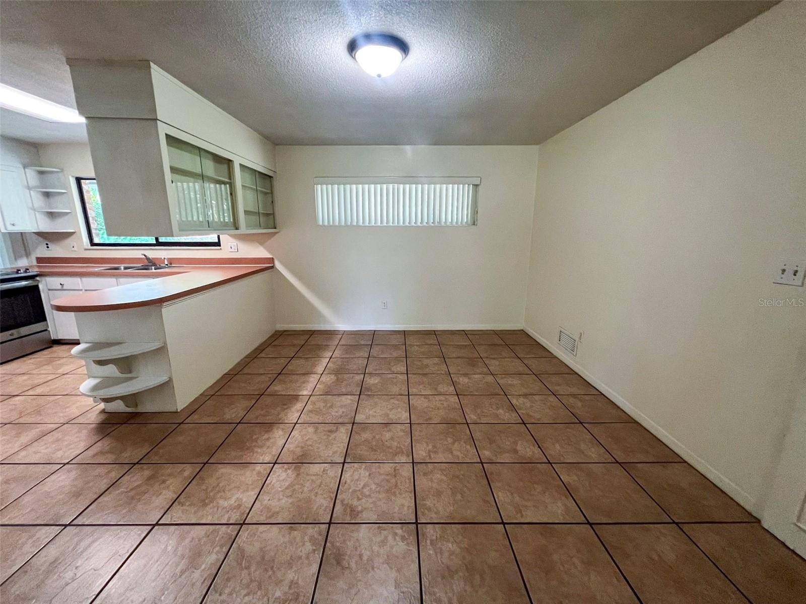 LIBBY HEIGHTS - Residential Lease