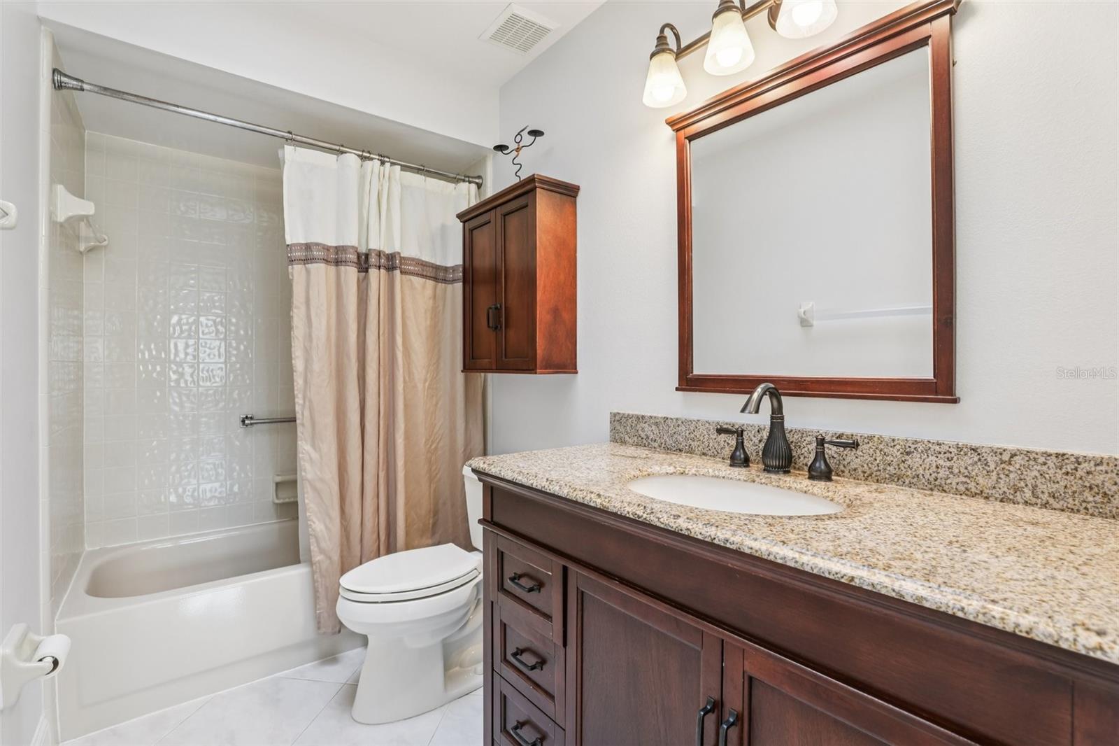 GRANADA VILLAS PH 03 - Residential