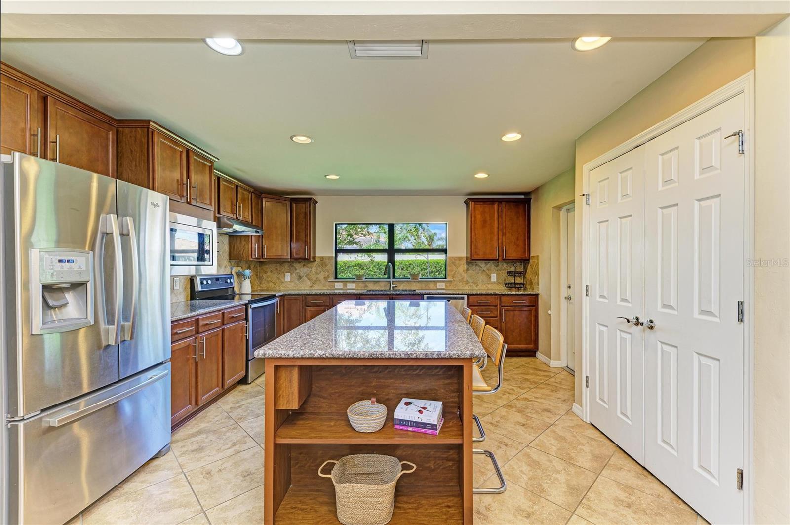 ISLANDWALK AT THE WEST VILLAGE - Residential