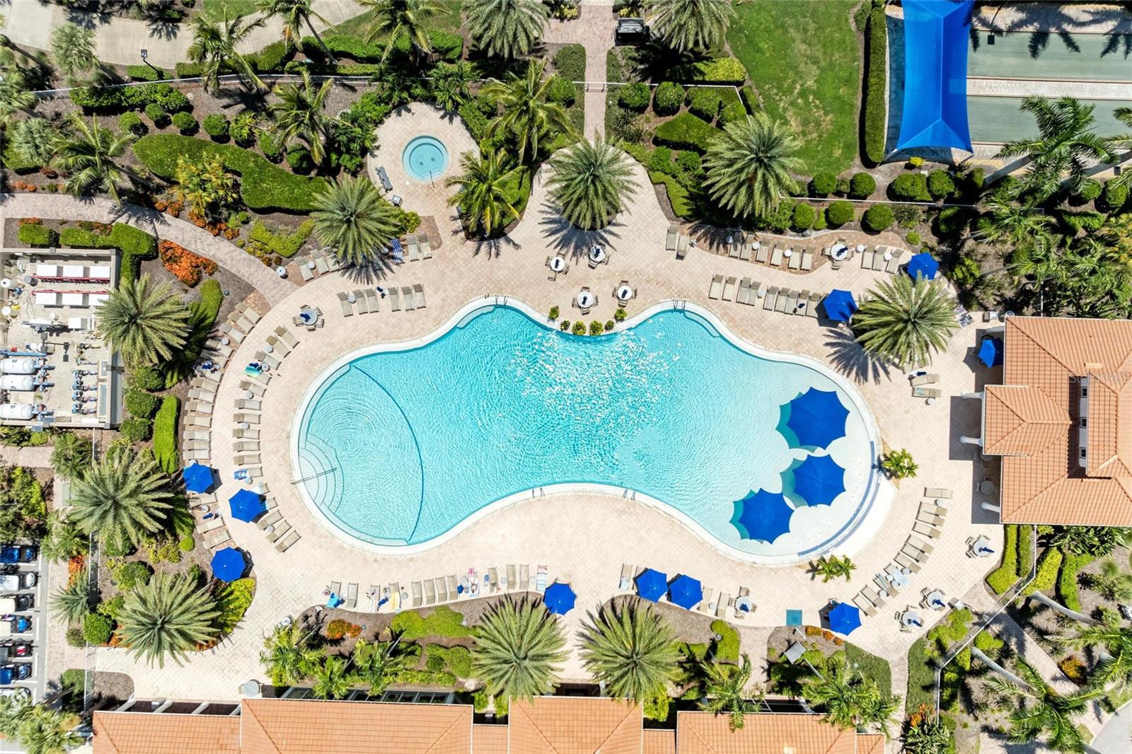 ISLANDWALK AT THE WEST VILLAGE - Residential