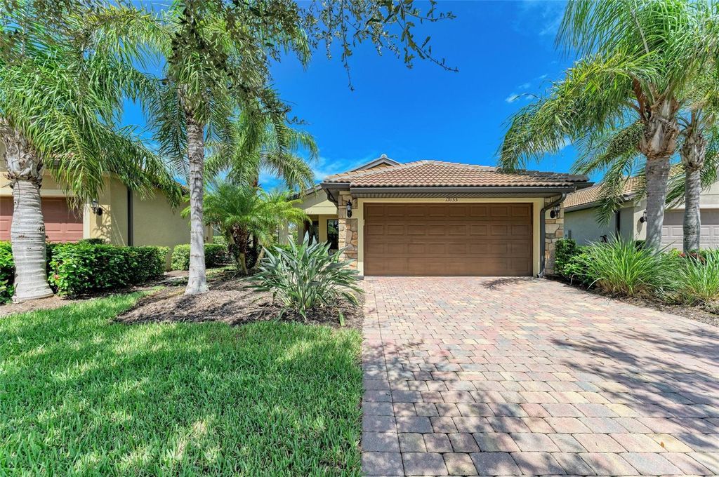 Photo of 19155 Mangieri Street, Venice, FL 34293 (MLS # N6140071)