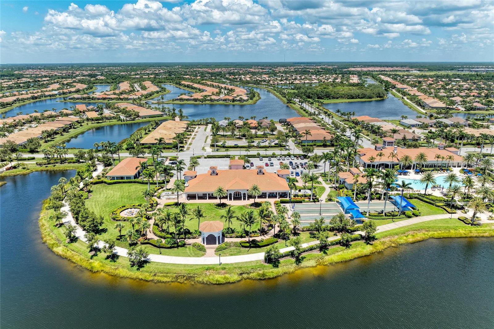 ISLANDWALK AT THE WEST VILLAGE - Residential