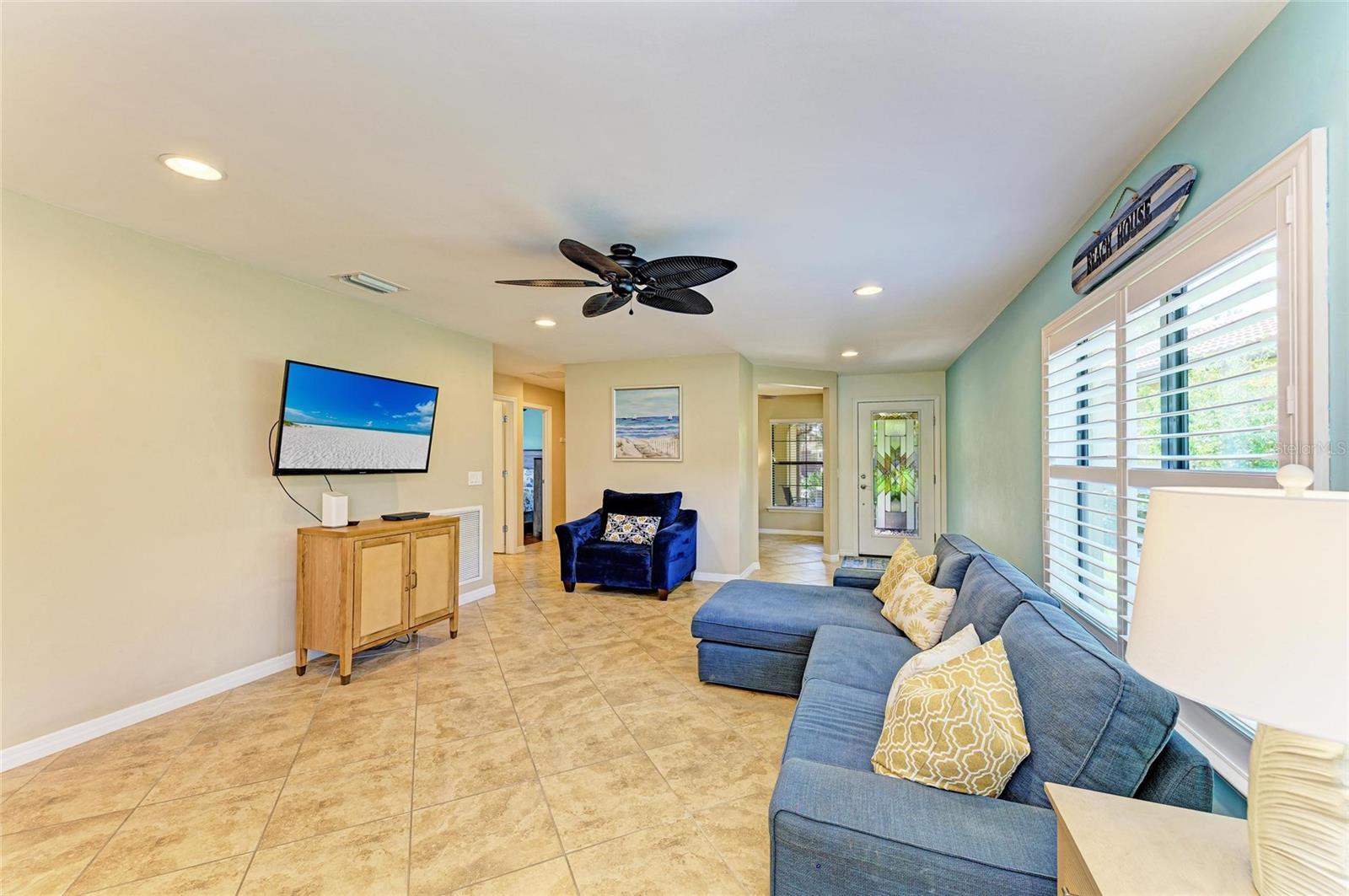 ISLANDWALK AT THE WEST VILLAGE - Residential