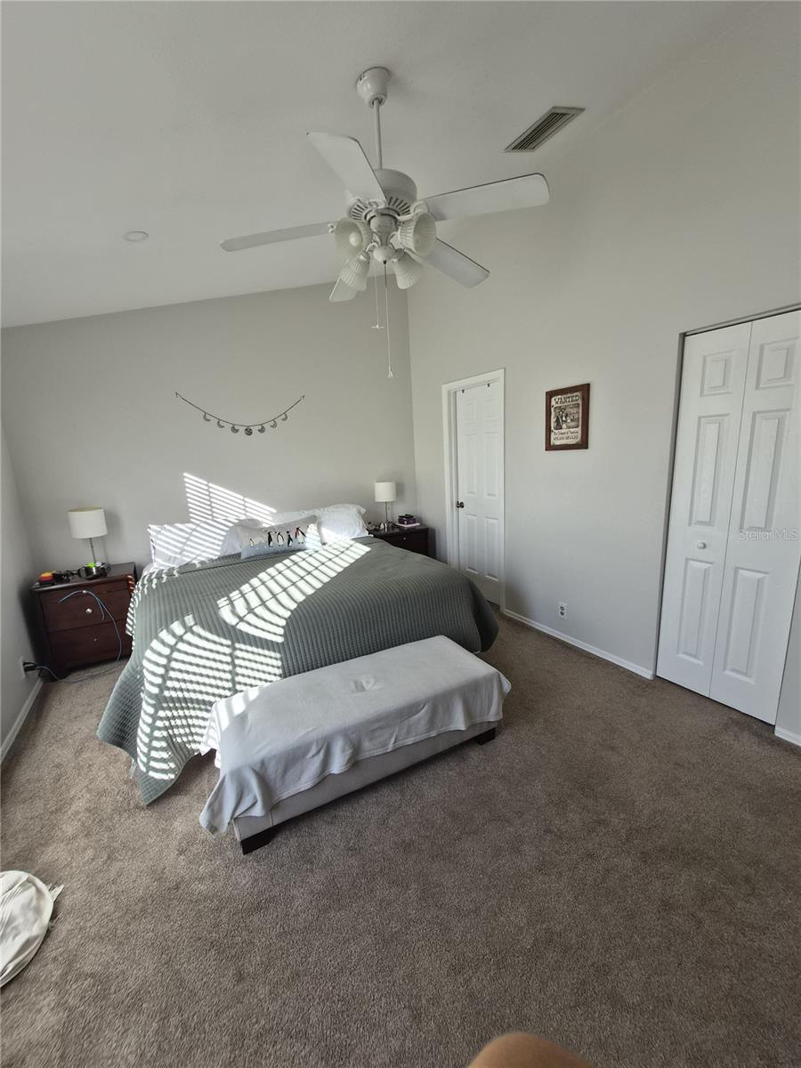 GREEN VALLEY ESTATES UNIT TWO - Residential Lease