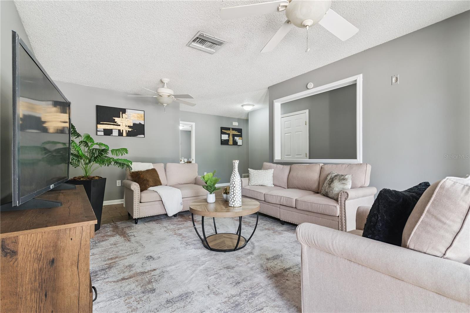 DEERWOOD - Residential