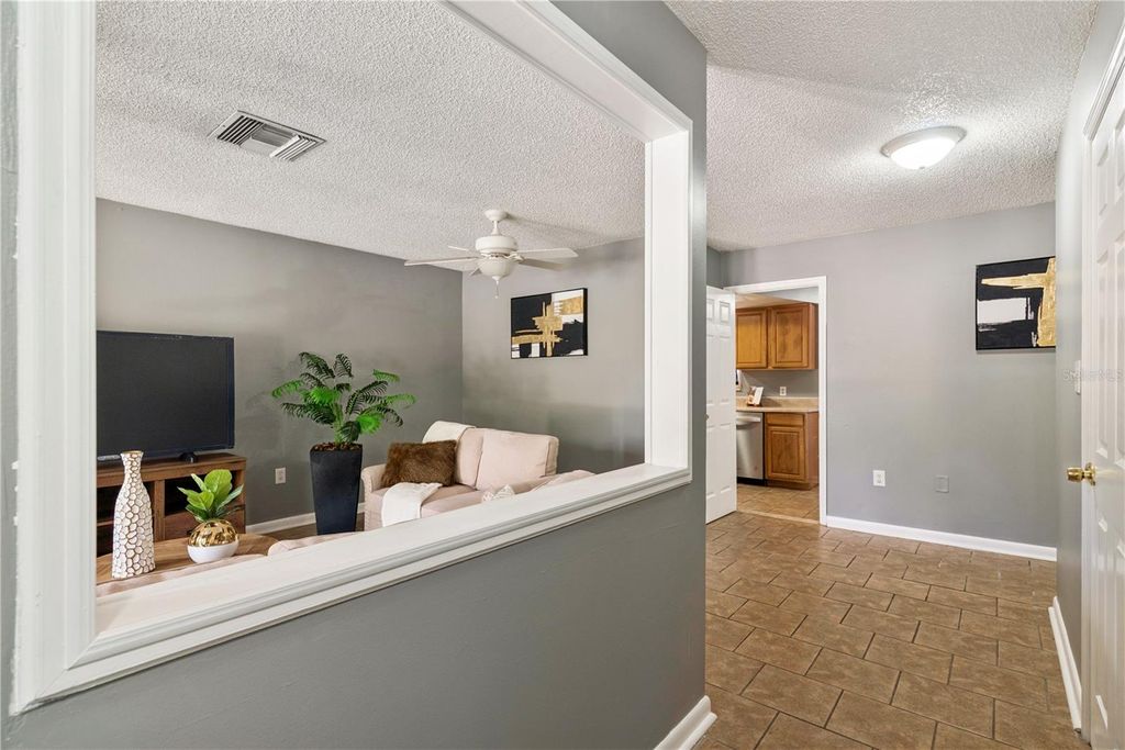 Photo of 470 Bonifay Avenue, Orlando, FL 32825 (MLS # O6402243)