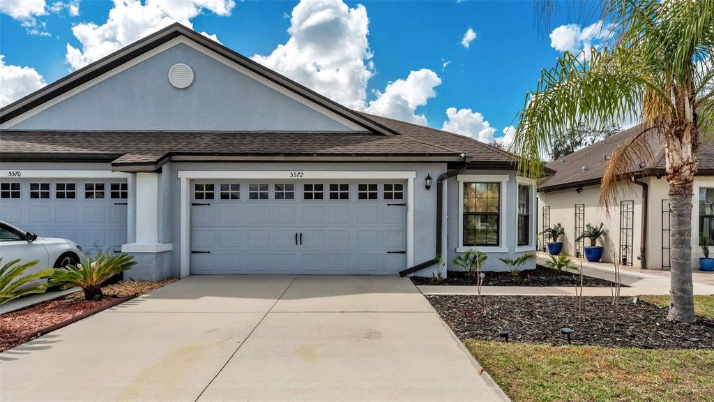 Photo of 5572 Maggiore Boulevard, Lakeland, FL 33805 (MLS # L4959845)