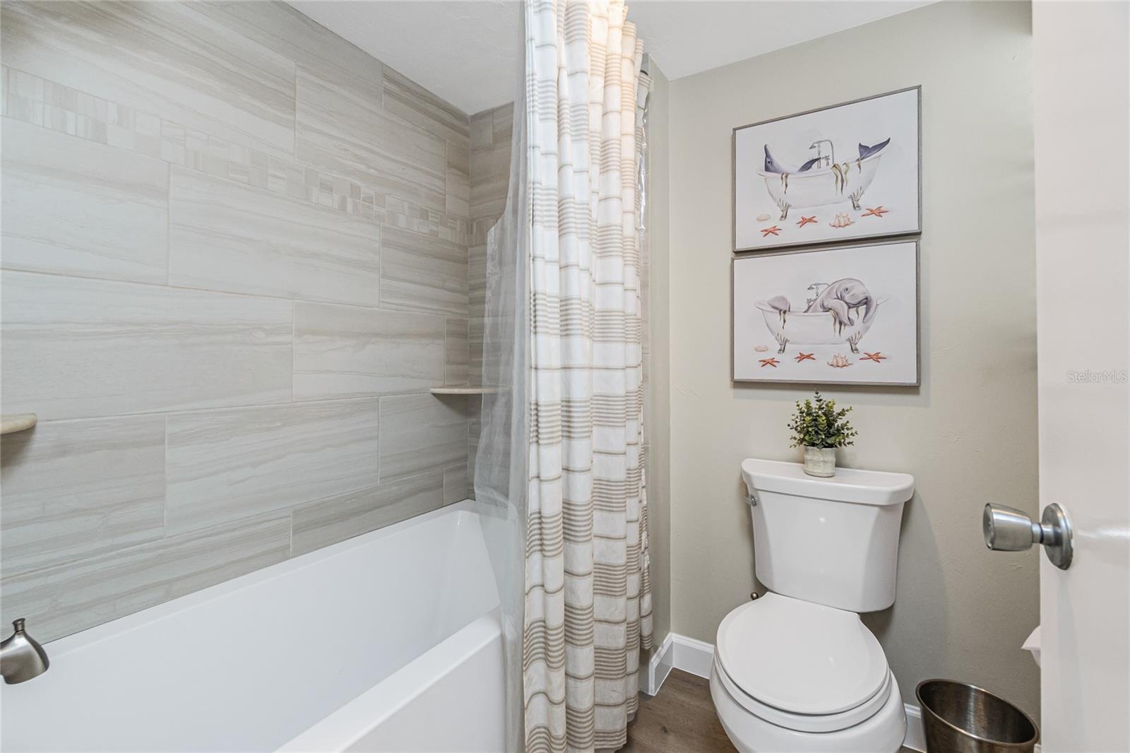 TAMARIND GULF & BAY BLDG A-4 - Residential