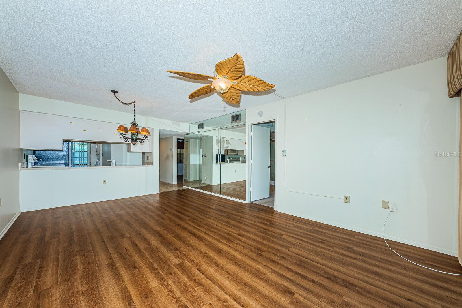 LONG BAYOU - Residential