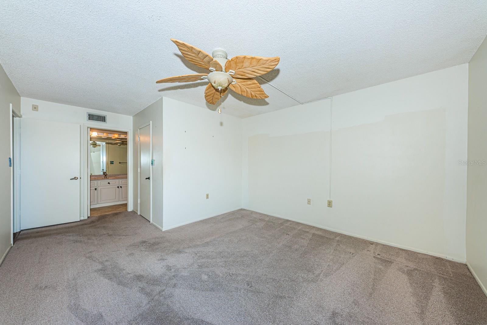 LONG BAYOU - Residential