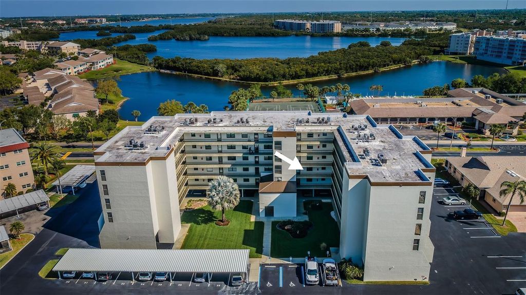 Photo of 9860 62nd Terrace N #1025, St Petersburg, FL 33708 (MLS # TB8491615)