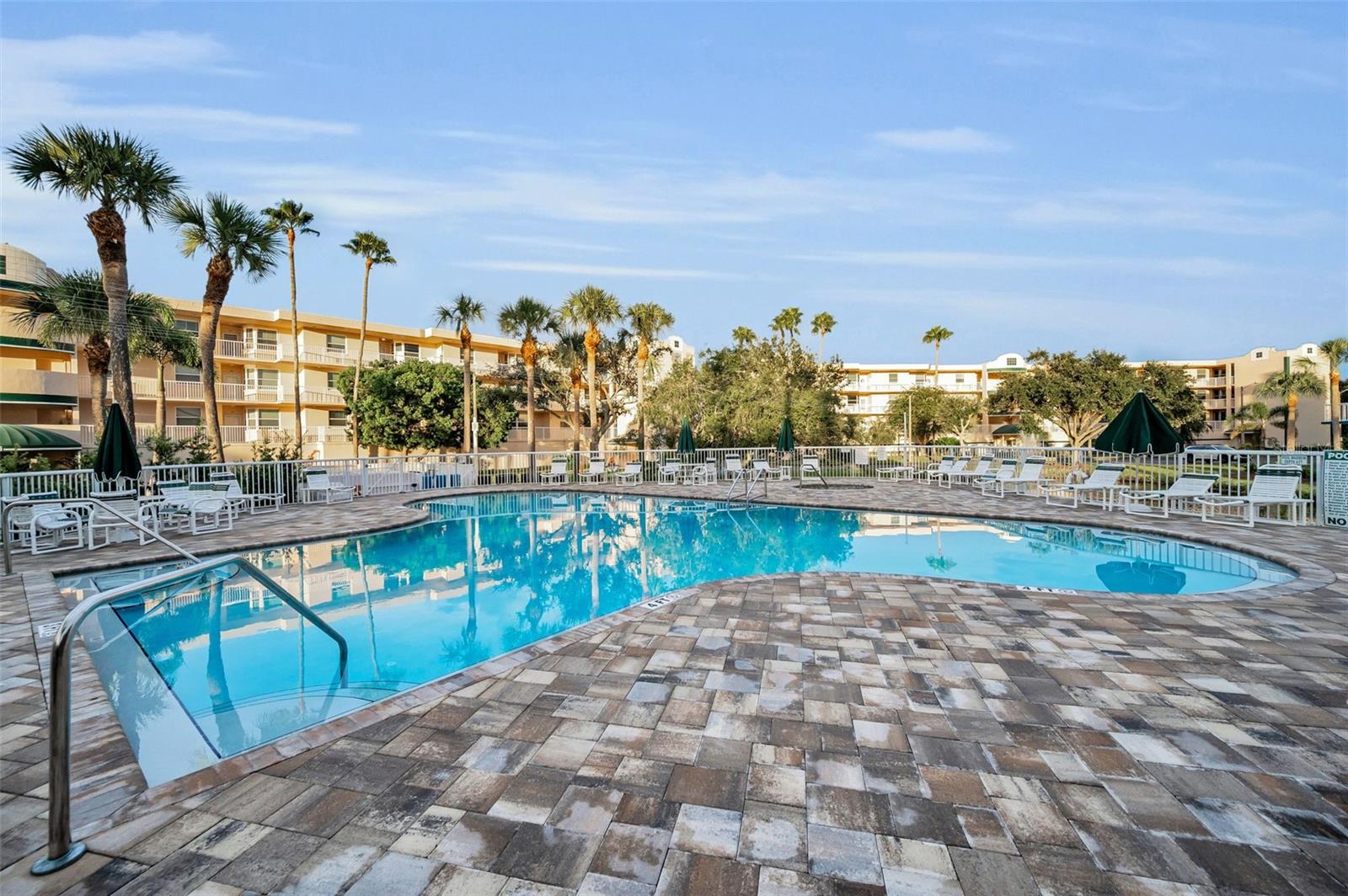 LONG BAYOU - Residential