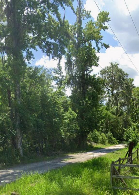 ROLLING HILLS - Land