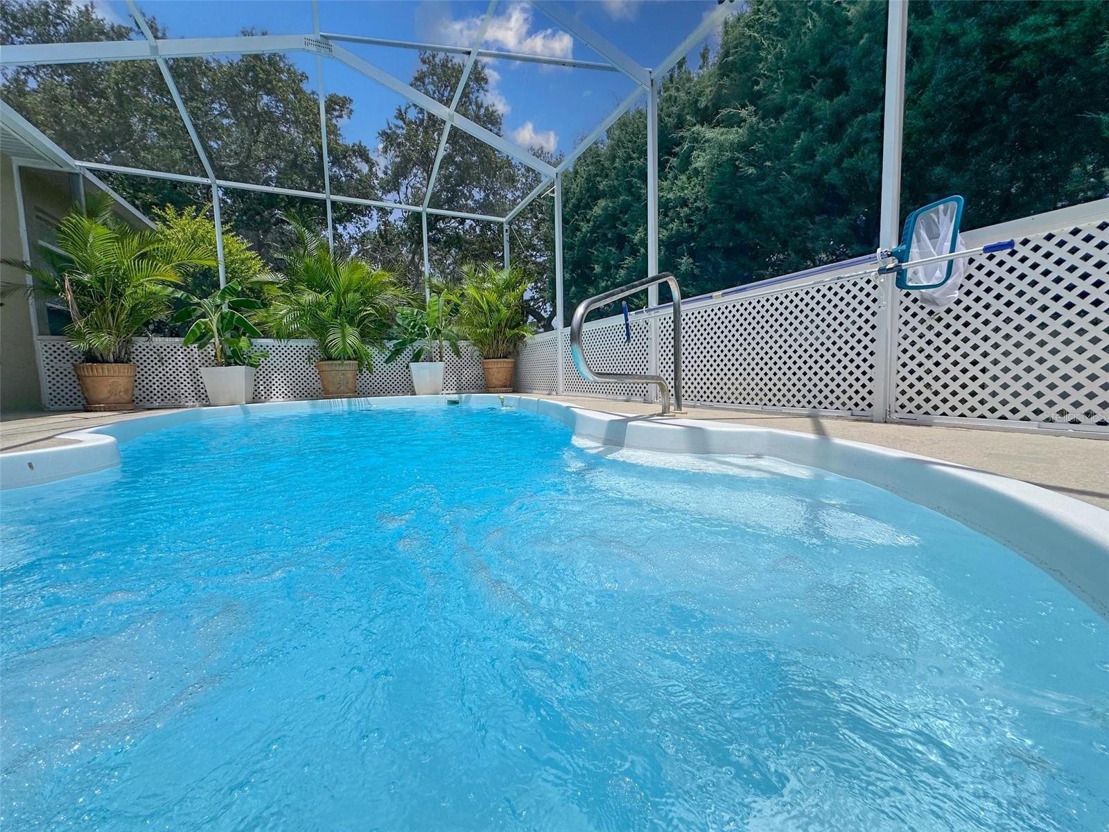 AUTUMN OAKS - Residential