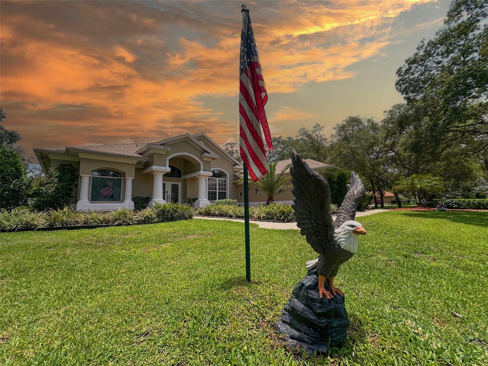 AUTUMN OAKS - Residential