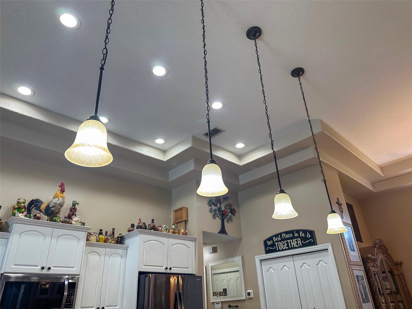 AUTUMN OAKS - Residential