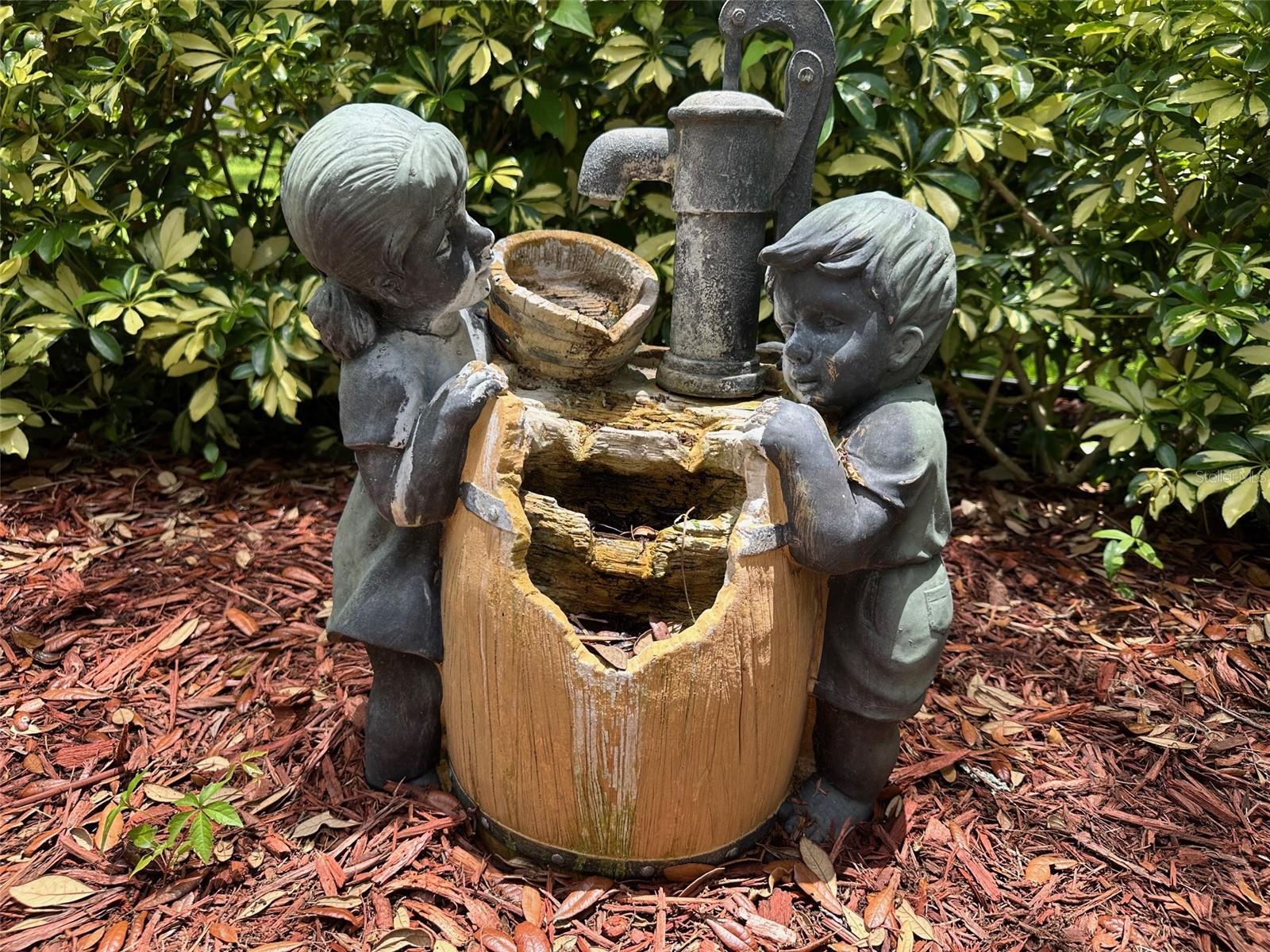 AUTUMN OAKS - Residential