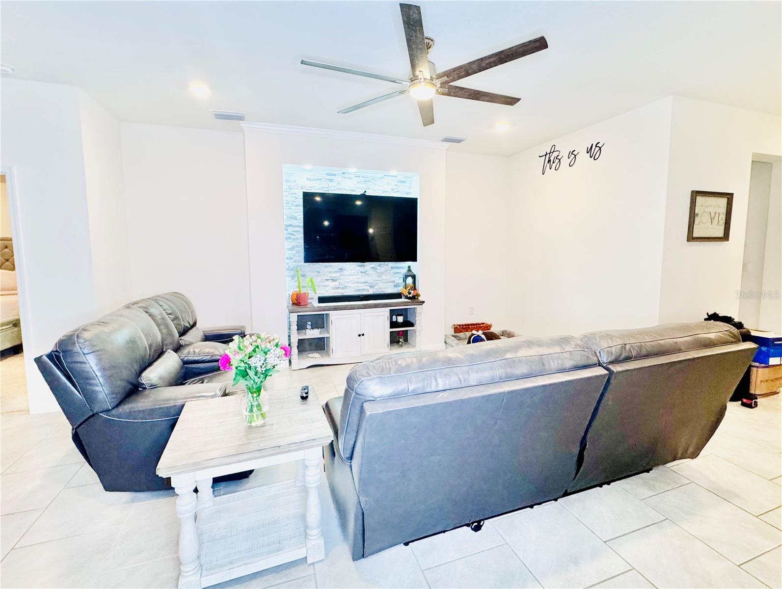 MIRADA PRCL 19-1 - Residential