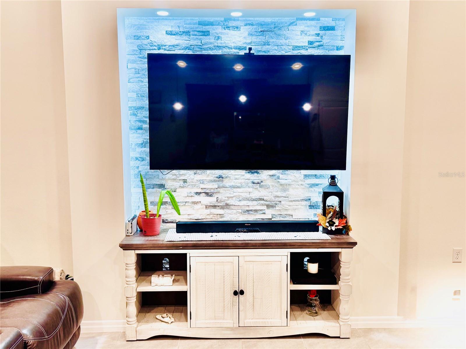 MIRADA PRCL 19-1 - Residential