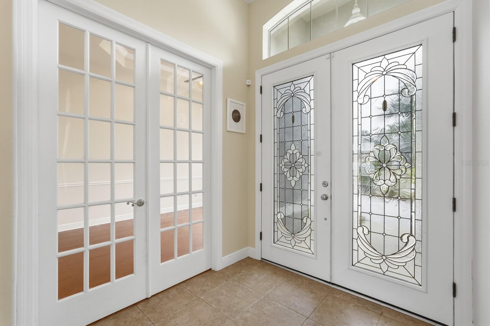 CYPRESS KNOLL - Residential