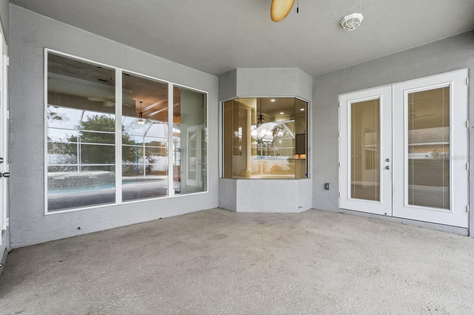 CYPRESS KNOLL - Residential