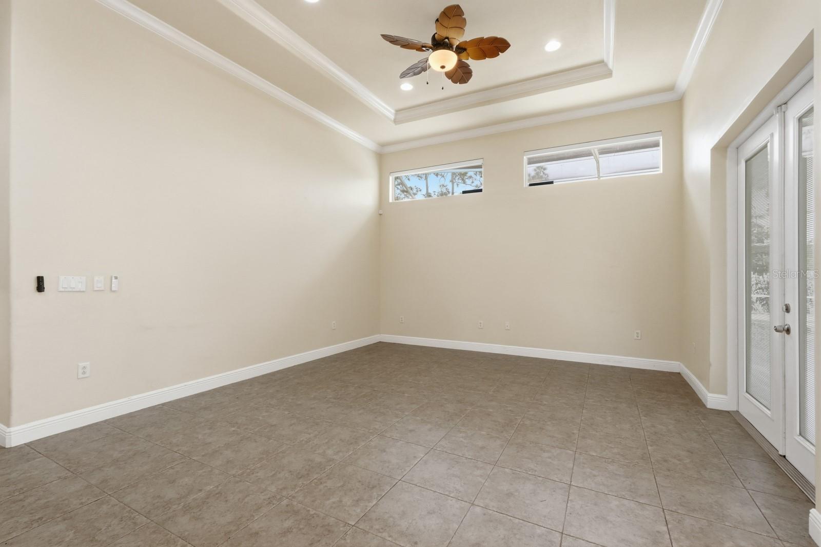 CYPRESS KNOLL - Residential