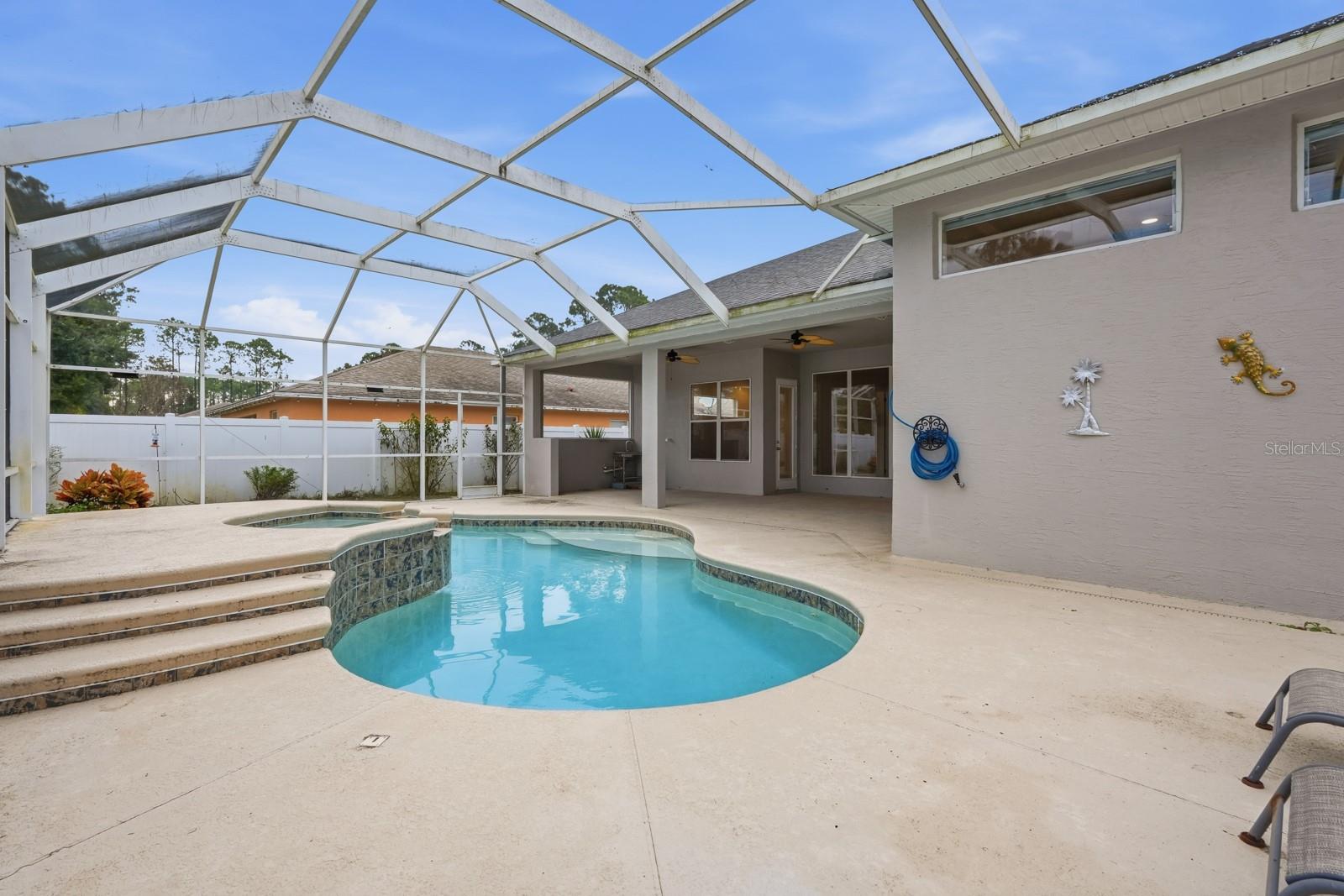 CYPRESS KNOLL - Residential