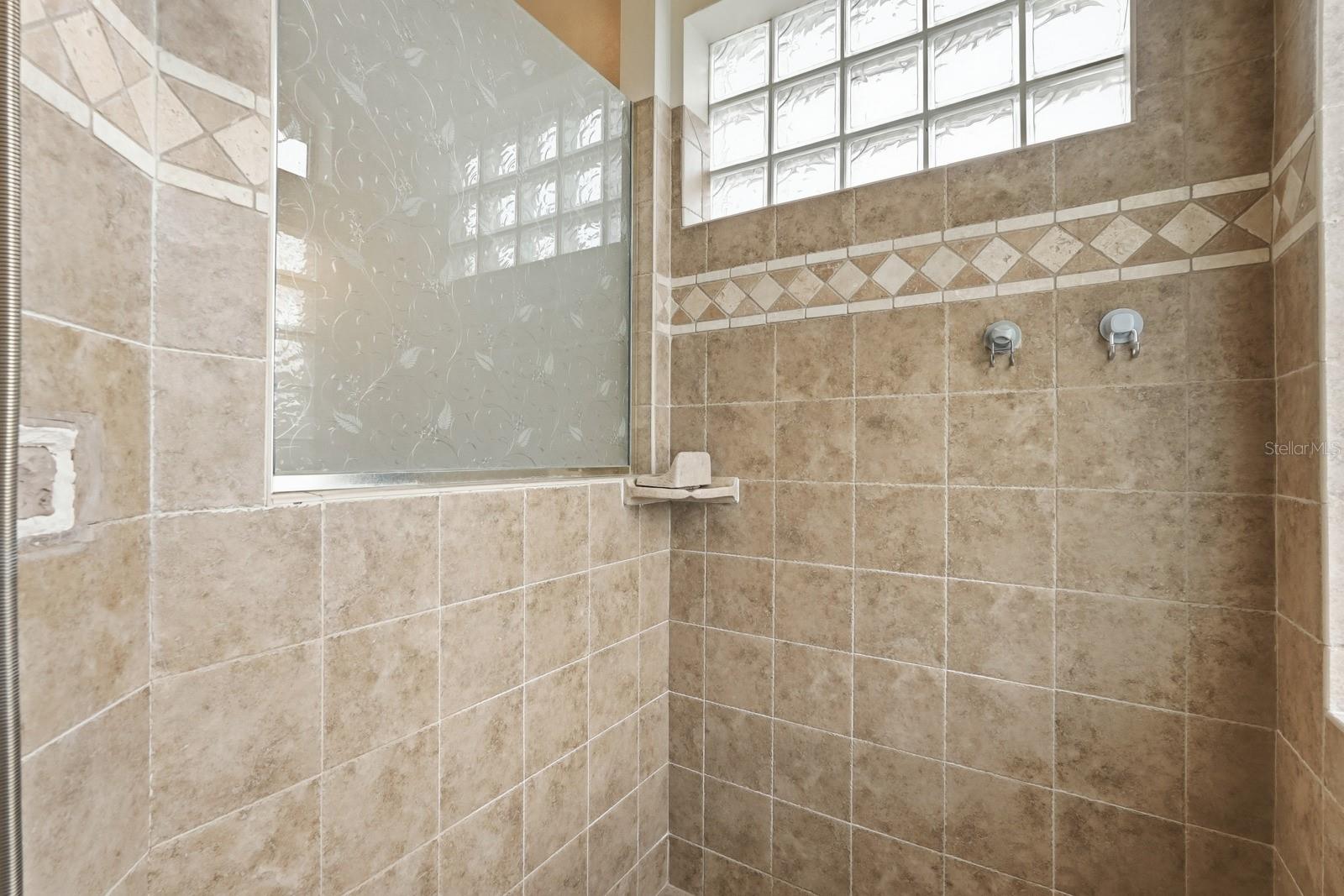 CYPRESS KNOLL - Residential