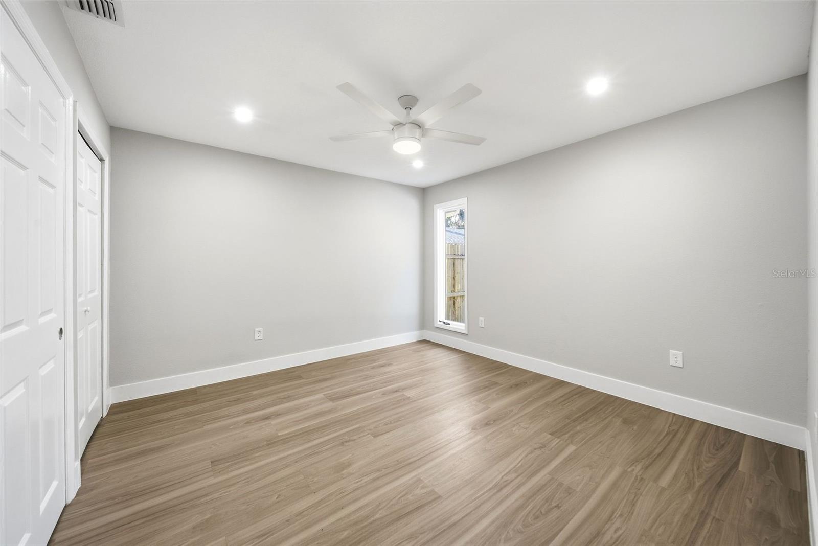 HARBOUR OAKS UNIT 1 - Residential