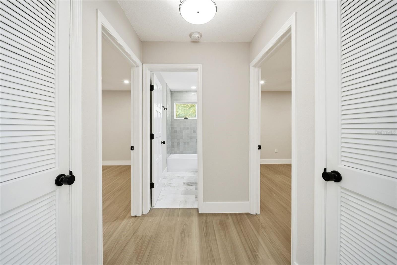 HARBOUR OAKS UNIT 1 - Residential