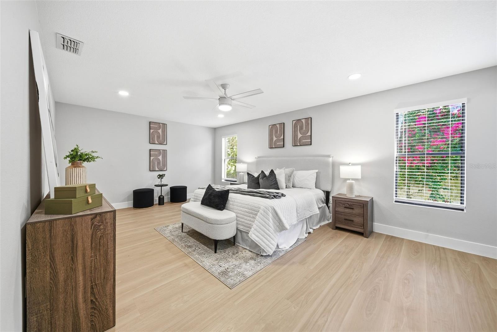 HARBOUR OAKS UNIT 1 - Residential