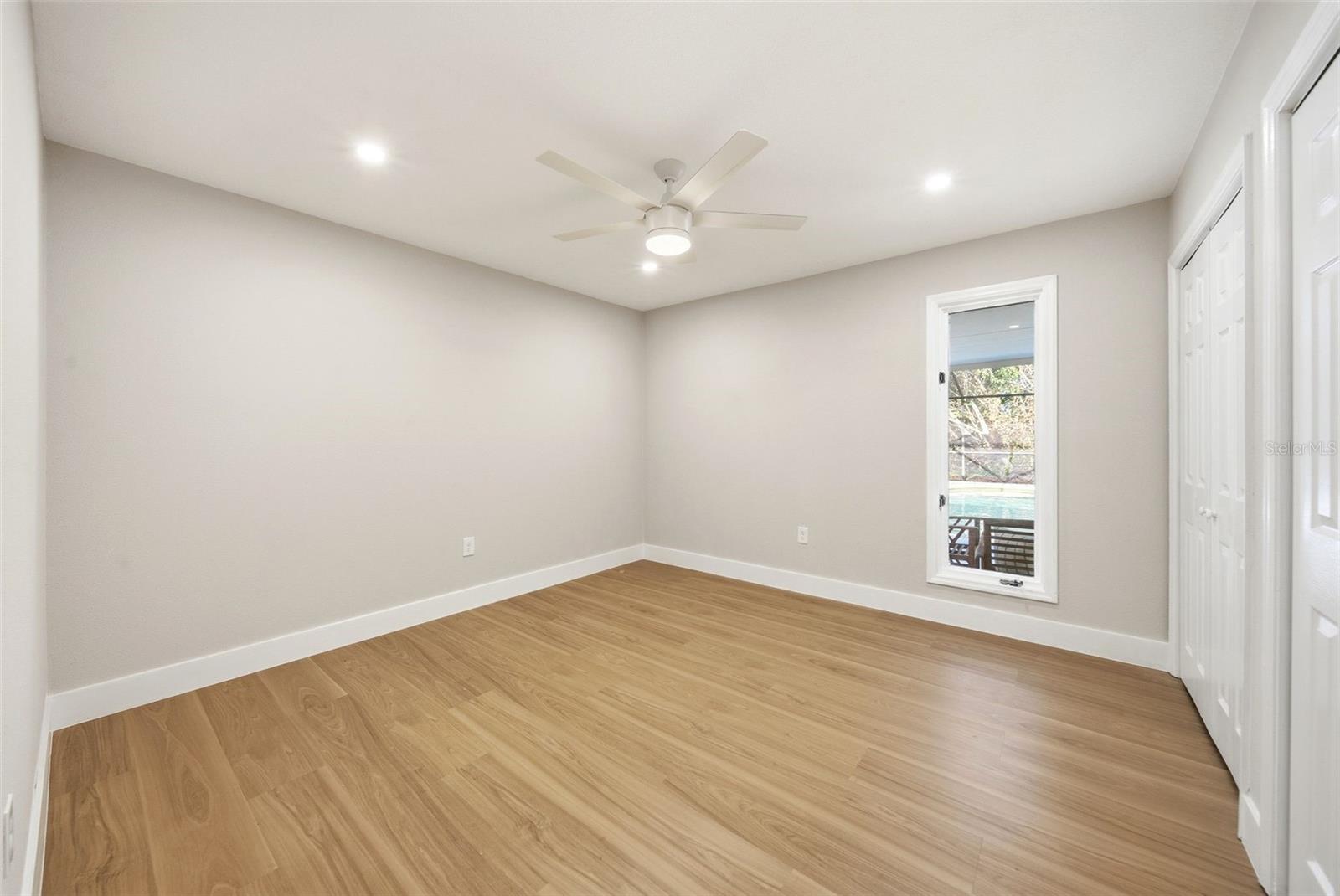 HARBOUR OAKS UNIT 1 - Residential